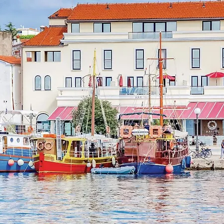 Awesome In Krk With Wifi And 1 Bedrooms