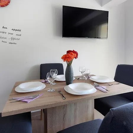Awesome In Krk With Wifi And 1 Bedrooms Daire Krk Town